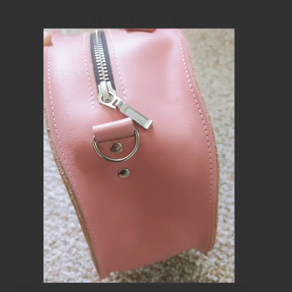 Leather round bag - Picture 3 of 5